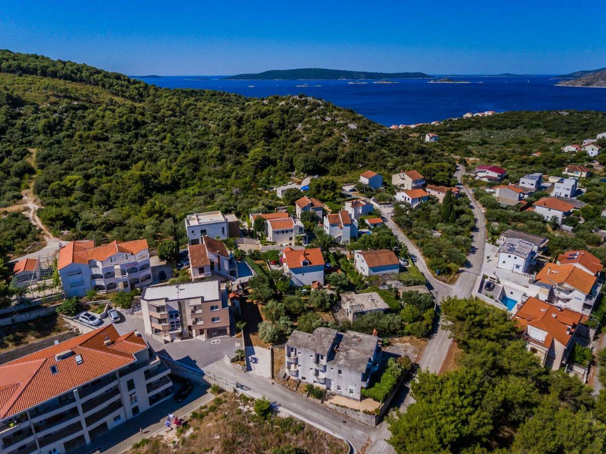 Apartments Mare Trogir Extérieur photo