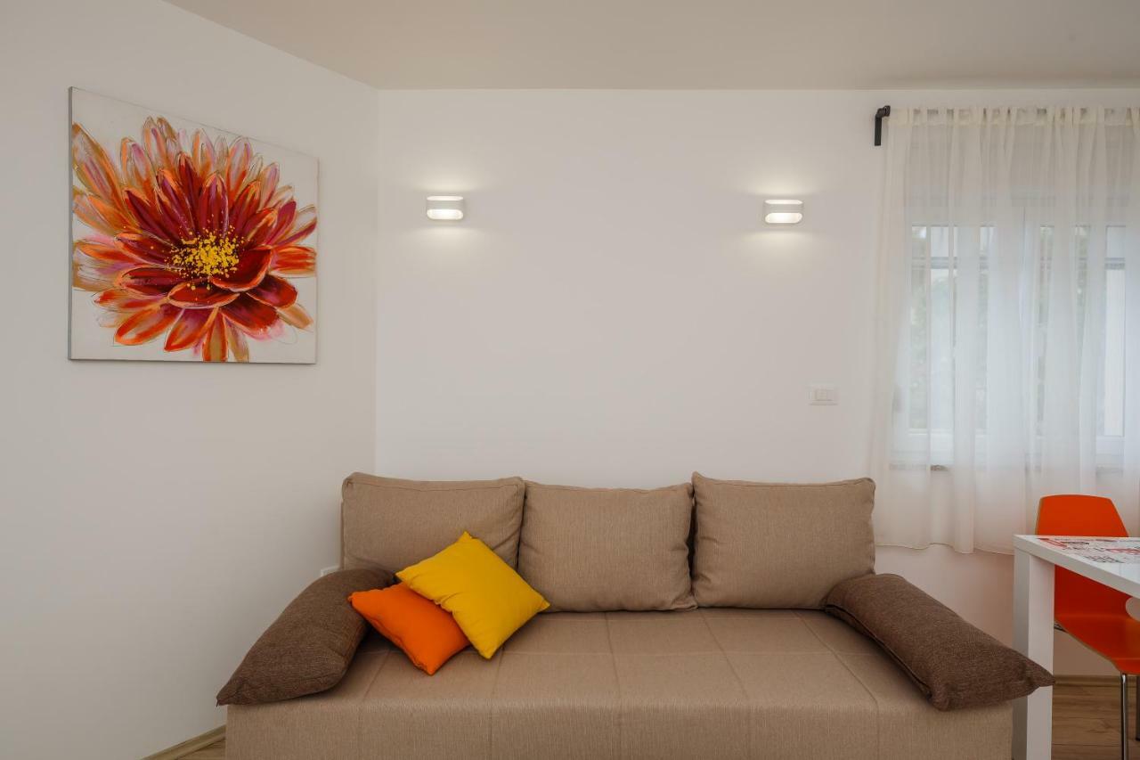 Apartments Mare Trogir Extérieur photo