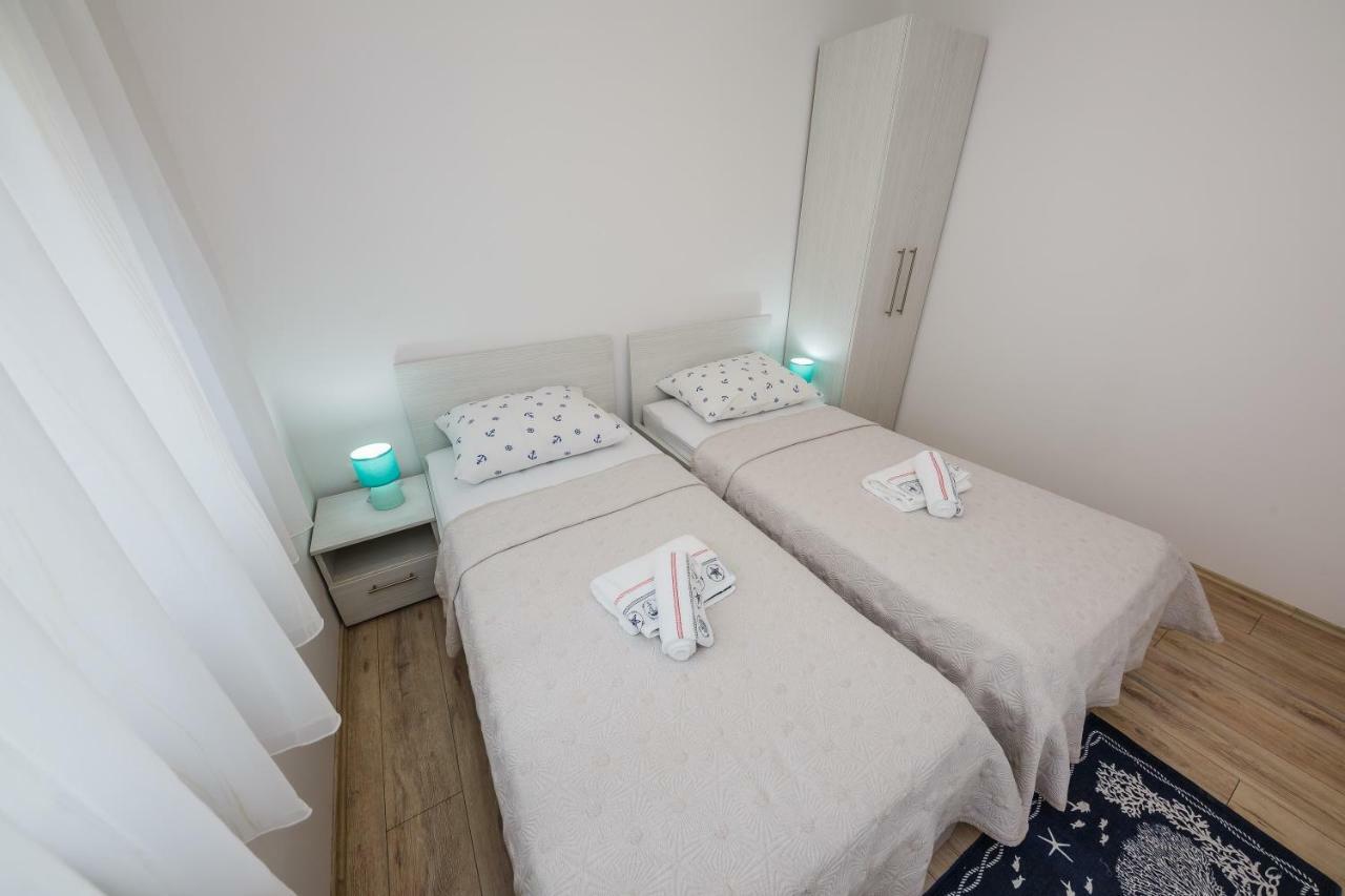 Apartments Mare Trogir Chambre photo