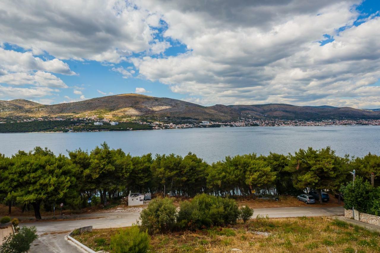 Apartments Mare Trogir Extérieur photo