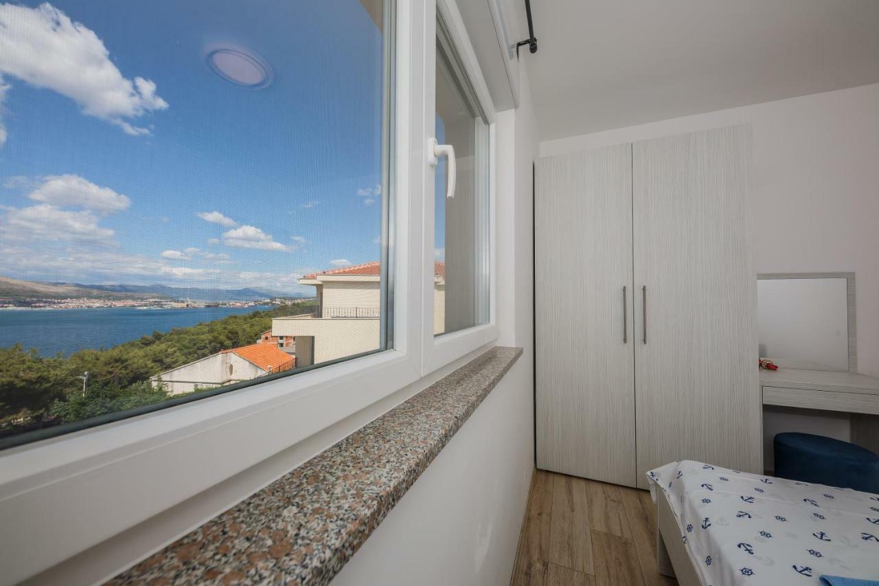 Apartments Mare Trogir Extérieur photo